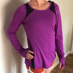 NWOT NIKE DRI FIT running long sleeve